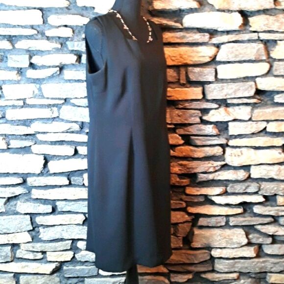 Laura Scott basic sleeveless black dress sz 16 - Picture 4 of 7